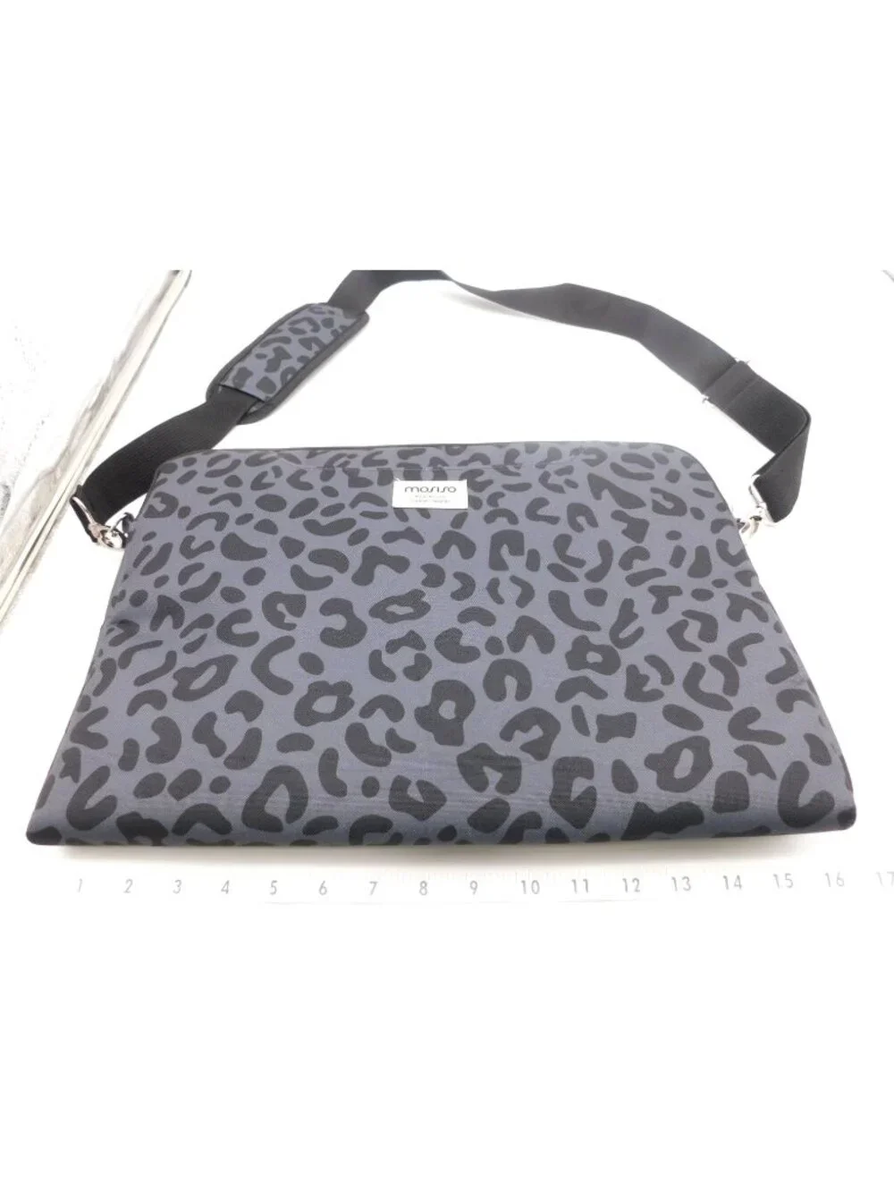 Mosiso Leopard Print Laptop Shoulder Bag Adjustable Strap Lightweight Stylish